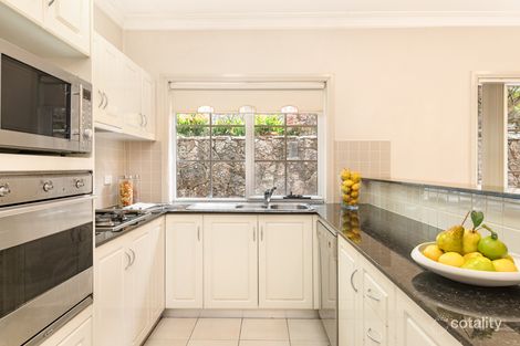 Property photo of 3/6 Mortimer Lewis Drive Huntleys Cove NSW 2111