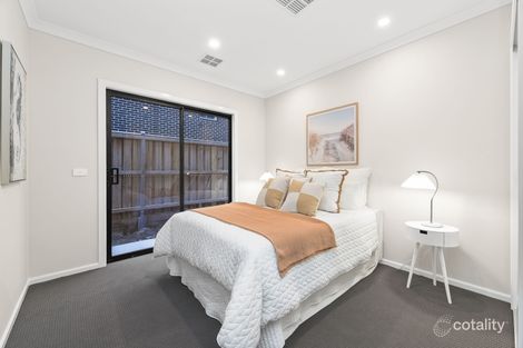 Property photo of 49 Twynam Road Clyde North VIC 3978