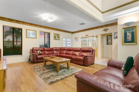 Property photo of 3 Burrows Place Winthrop WA 6150