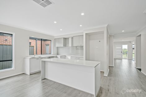 Property photo of 6 Point Mews Botanic Ridge VIC 3977