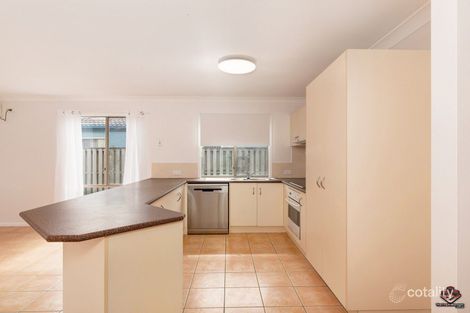 Property photo of 4 Madasin Close Arundel QLD 4214