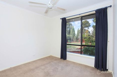 Property photo of 5 Terrell Court Roxburgh Park VIC 3064