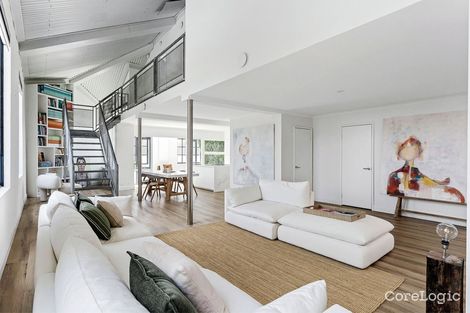 Property photo of 1/5 Harvest Road North Fremantle WA 6159