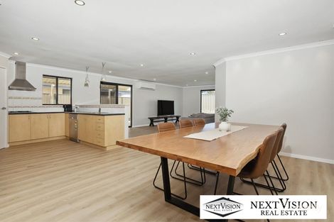 Property photo of 20 Koomba Rise Bertram WA 6167