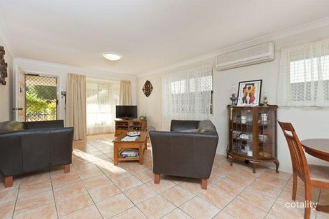 Property photo of 82 West Avenue Wynnum QLD 4178
