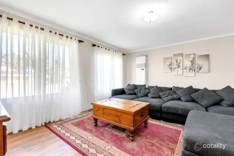 Property photo of 9 Pinicle Court Andrews Farm SA 5114