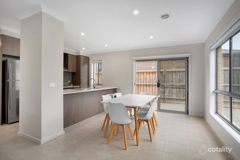 Property photo of 14 Ladas Way Doreen VIC 3754