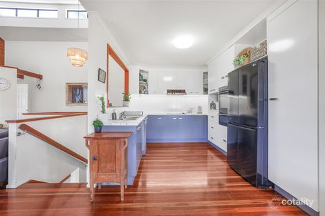 Property photo of 25 Linden Crescent Qunaba QLD 4670