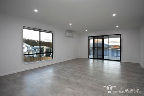 Property photo of 2 Pike Lane Spring Mountain QLD 4300