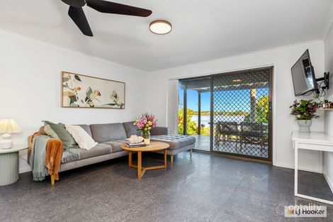 Property photo of 2/33 Bimbadeen Avenue Banora Point NSW 2486