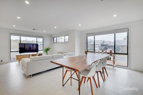 Property photo of 42 Limb Circuit Moncrieff ACT 2914