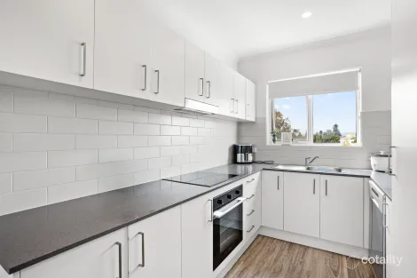 Property photo of 13/33 North Esplanade Glenelg North SA 5045