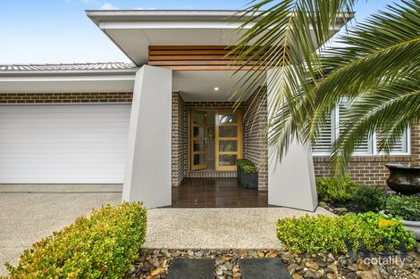 Property photo of 8 Azure Place Mount Martha VIC 3934