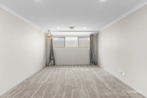 Property photo of 8 Mulloway Street Two Rocks WA 6037