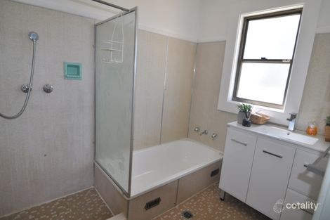 Property photo of 1A Woolana Avenue Budgewoi NSW 2262