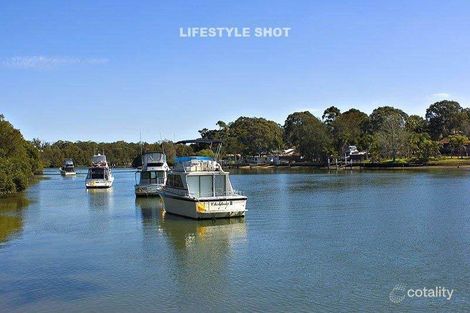 Property photo of 26 Pleasure Point Road Pleasure Point NSW 2172