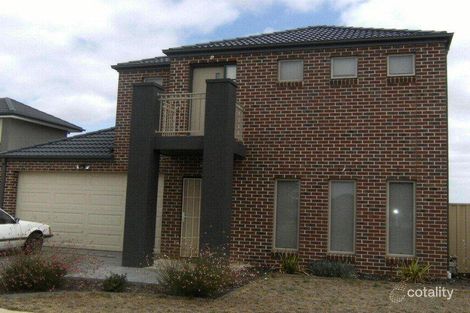 5 Clementson Dr, Caroline Springs, VIC 3023