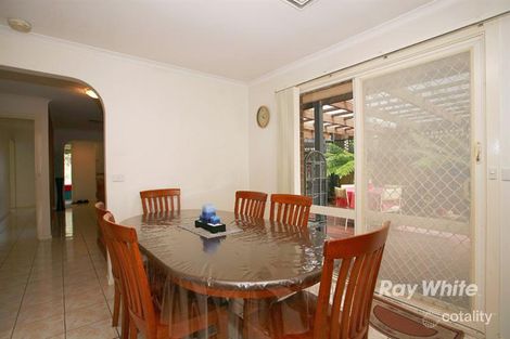 Property photo of 5 Miller Court Cranbourne VIC 3977