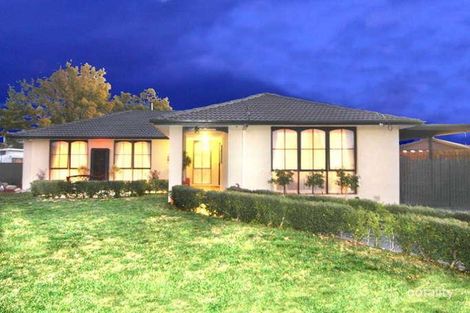 8 Warrah Ct, Gladstone Park, VIC 3043