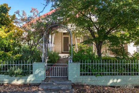 Property photo of 8 Norman Street Turvey Park NSW 2650