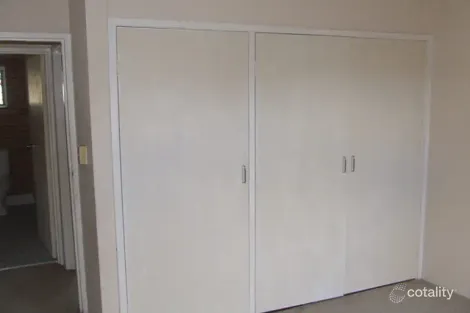 Property photo of 4/183 Jacaranda Avenue Kingston QLD 4114