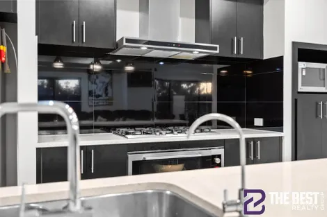 Property photo of 1 Grapestone Road Piara Waters WA 6112