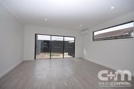 Property photo of 2/14 Yungera Street Fawkner VIC 3060
