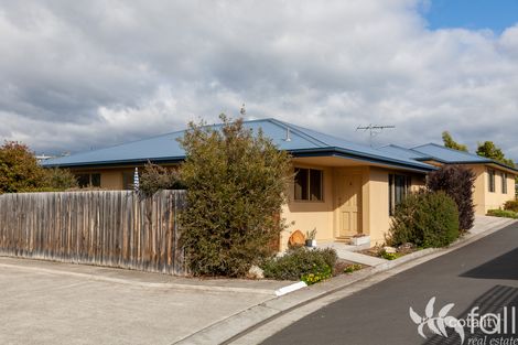 Property photo of 2/10 Yarraman Drive Kingston TAS 7050