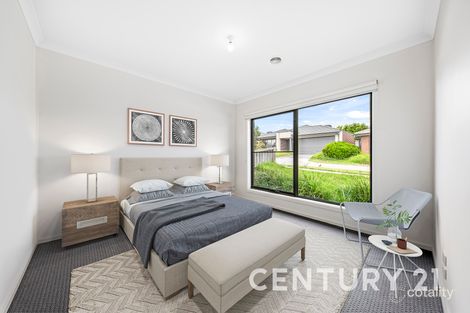 Property photo of 3 Kate Avenue Hampton Park VIC 3976