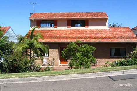 27 Jocelyn St, North Curl Curl, NSW 2099