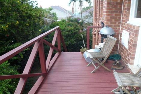 Property photo of 20 Fairlight Crescent Fairlight NSW 2094