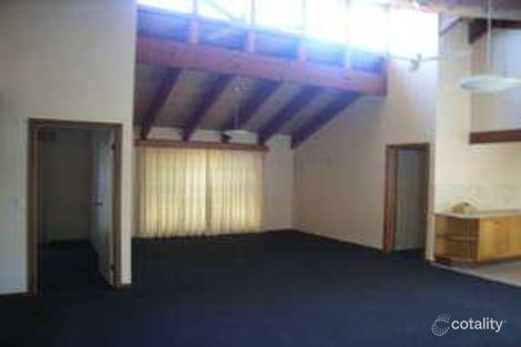 Property photo of 15 Whitehead Court Altona Meadows VIC 3028