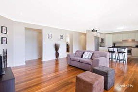 Property photo of 32 Highland Way Bolwarra Heights NSW 2320