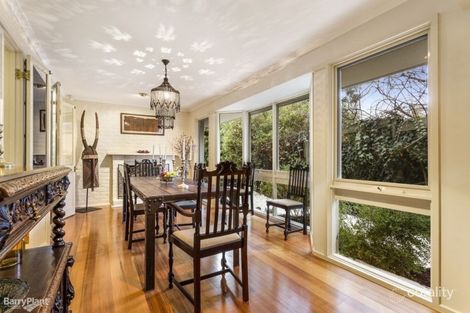 Property photo of 5 Emmerson Lane Croydon VIC 3136