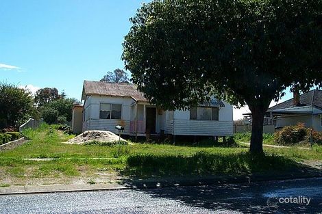 221 Steere St N, Collie, WA 6225