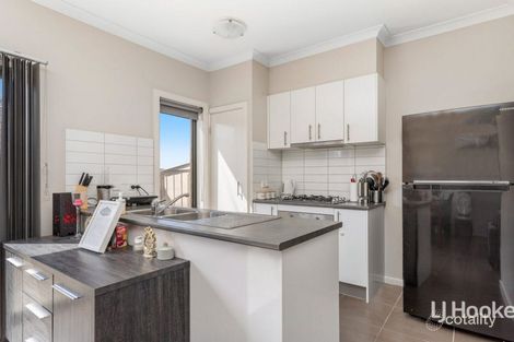 Property photo of 3 Banjo Close Wollert VIC 3750