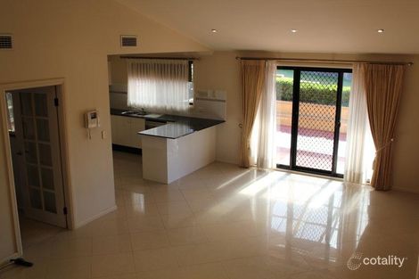 Property photo of 5 Lochburie Way Macquarie Links NSW 2565