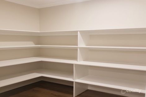 Property photo of 1 Denbigh Loop Mickleham VIC 3064