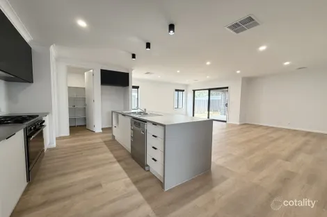 Property photo of 10 Croft Court Benalla VIC 3672