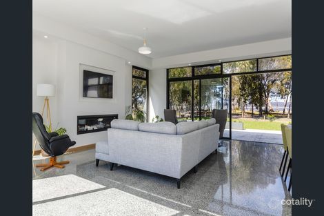 Property photo of 134 Charles Street Squeaking Point TAS 7307