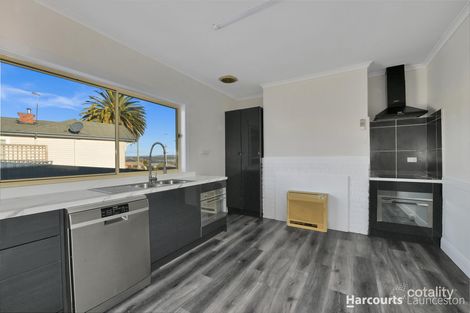Property photo of 107 Wildor Crescent Ravenswood TAS 7250