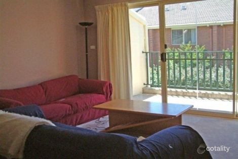 Property photo of 18 Cammeray Court Phillip ACT 2606