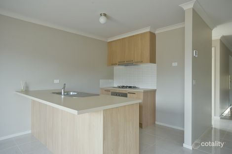 Property photo of 23 Macquarie Close Delacombe VIC 3356