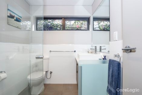 Property photo of 215 Bridgewater Drive Kallaroo WA 6025