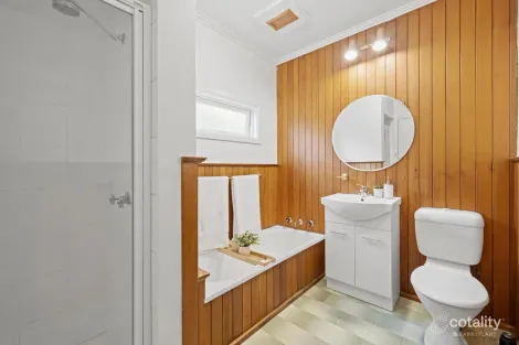 Property photo of 1/451 Springfield Road Mitcham VIC 3132