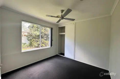 Property photo of 8 Howqua Place Pakenham VIC 3810