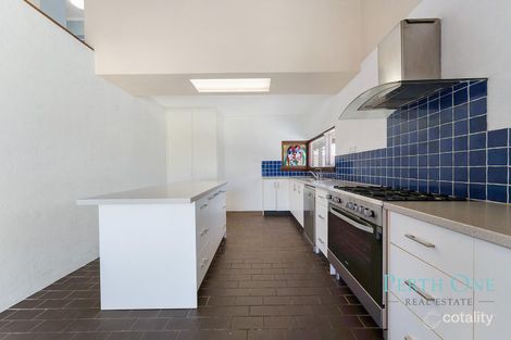 Property photo of 41 Nolan Way Bateman WA 6150