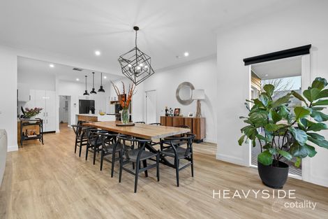 Property photo of 5 Rosemary Grove Glen Iris VIC 3146