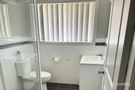 Property photo of 9 Lachlan Close Young NSW 2594