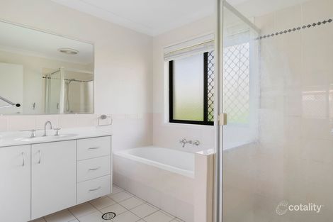 Property photo of 15 Polzin Drive Goodna QLD 4300